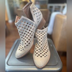 Jeffrey Campbell Taggart Leather Booties